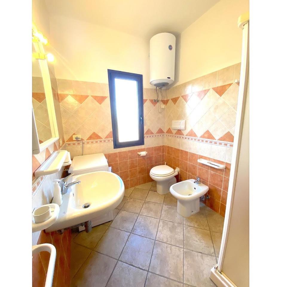 Residence Almusura San Teodoro  Dış mekan fotoğraf