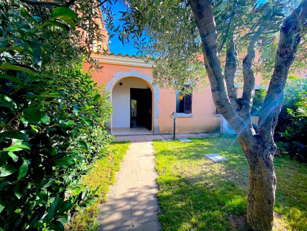 Residence Almusura San Teodoro  Dış mekan fotoğraf